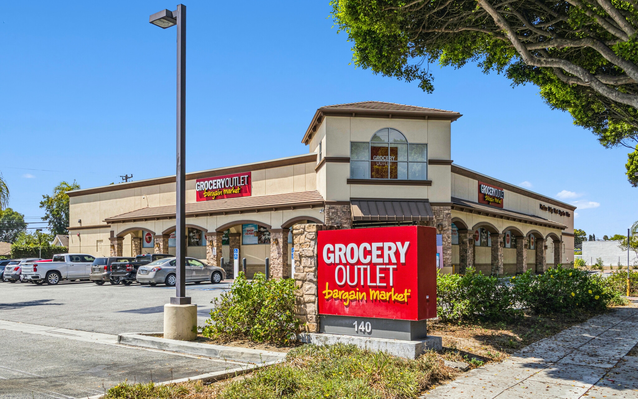 140 E Live Oak Ave, Arcadia, CA for Sale