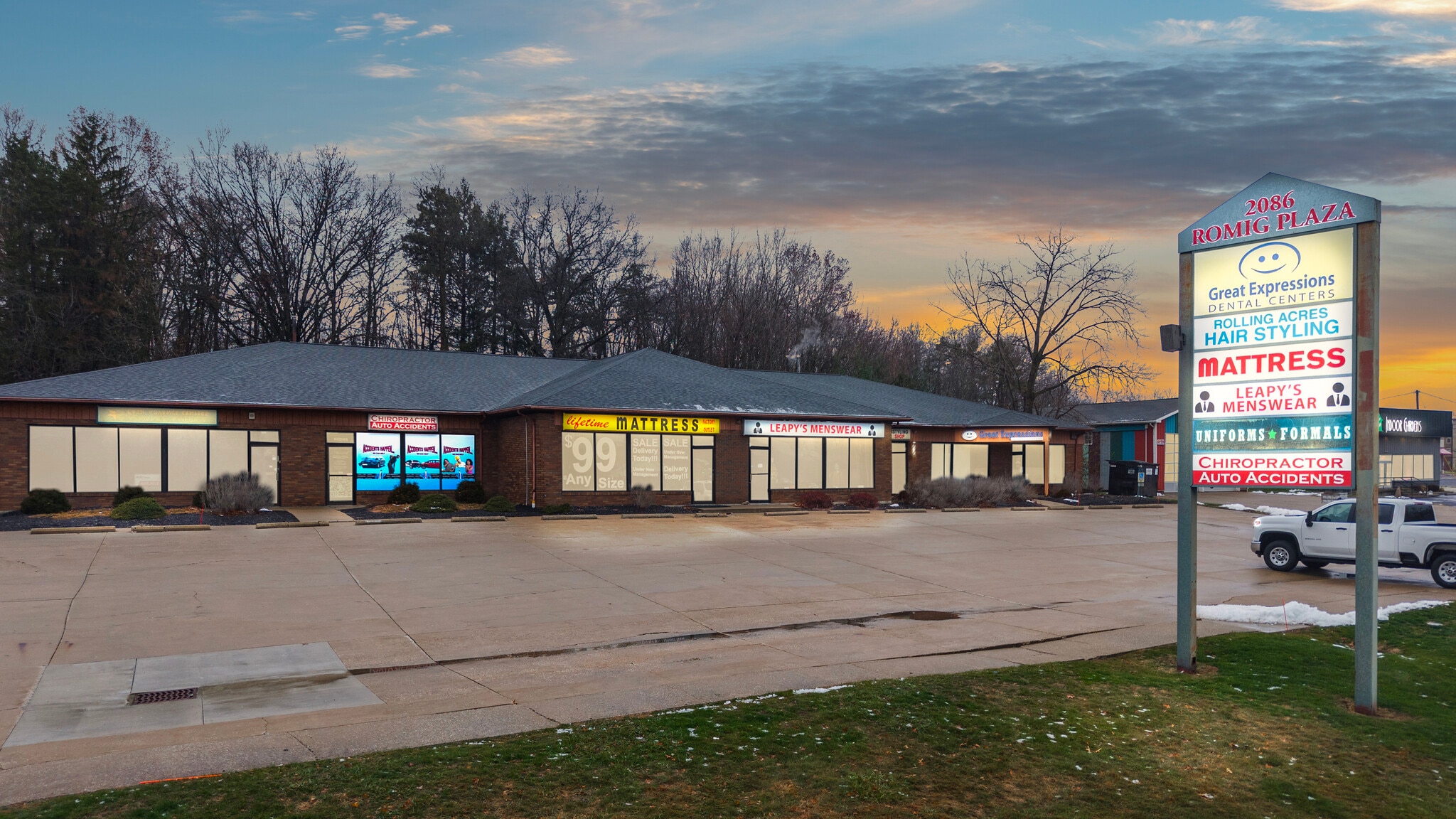 2086 Romig Rd, Akron, OH for Sale