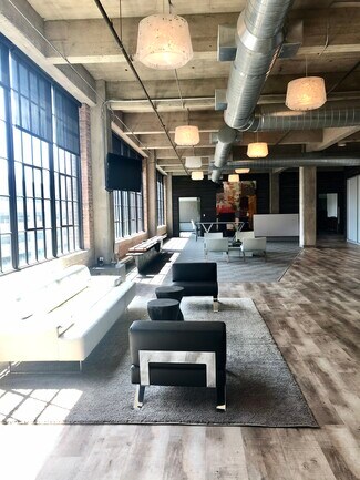 Milwaukee, WI Office, Retail - 224-246 E Chicago St