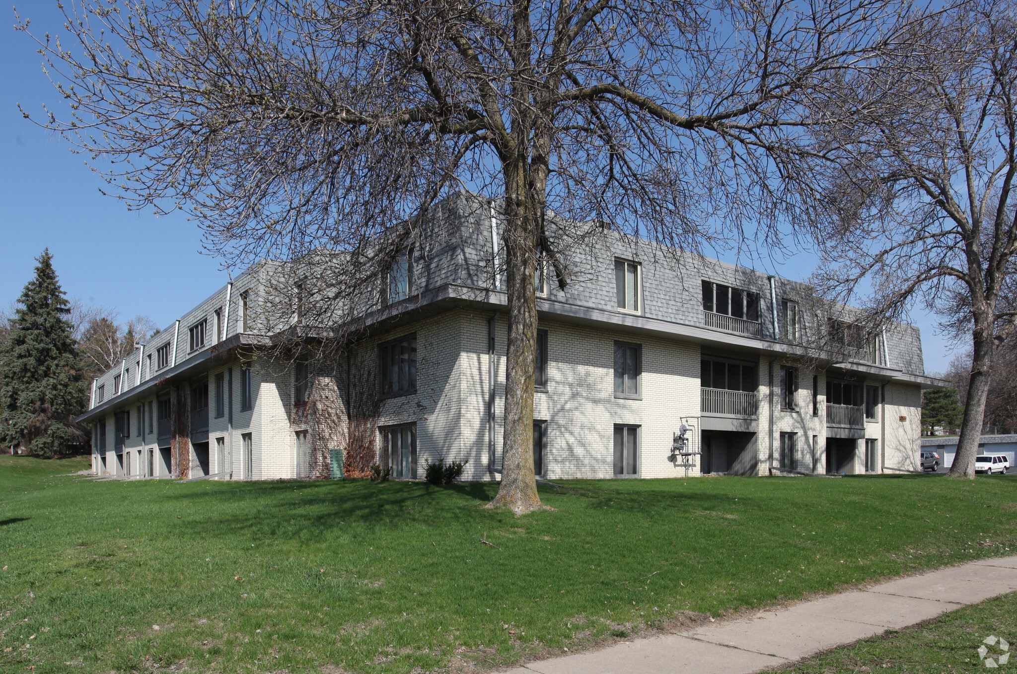 2701 Xylon Ave N, New Hope, MN for Sale