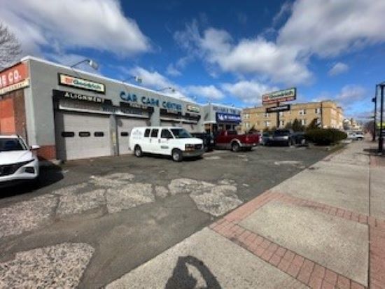 711 Maple Ave, Hartford, CT for Sale