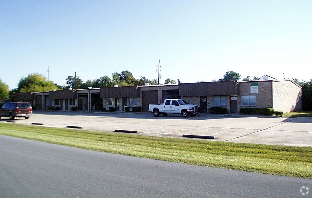 501 Bains St, Brookshire, TX for Rent