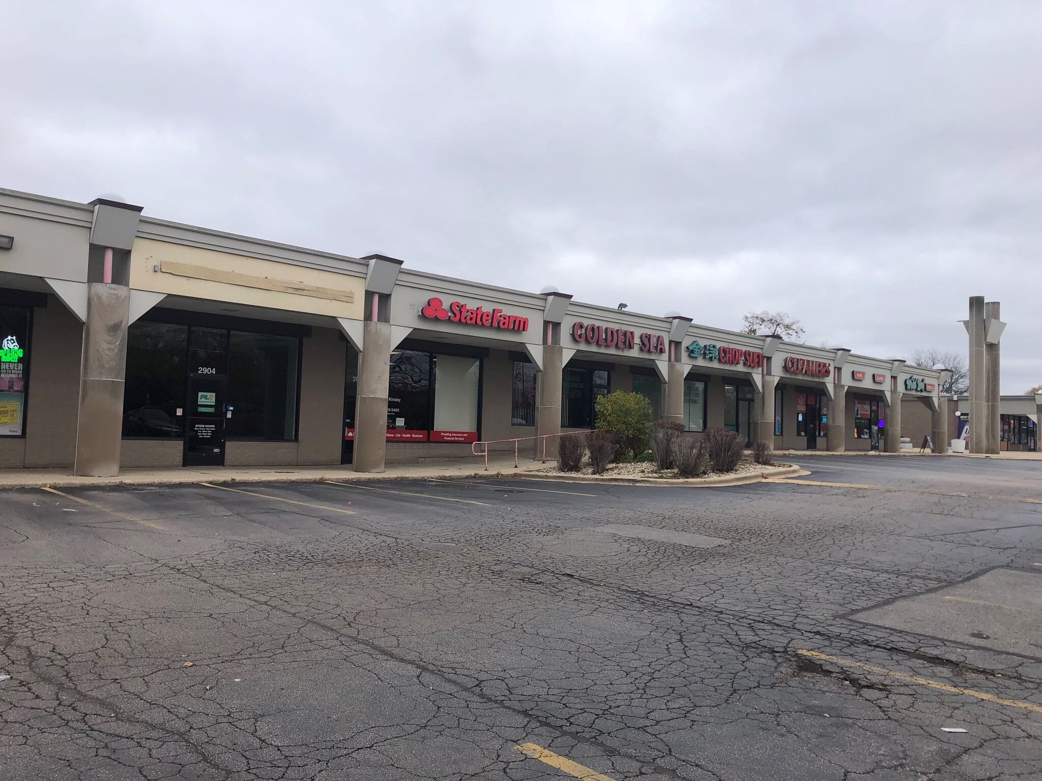 2900-2916 Ogden Ave, Aurora, IL for Rent