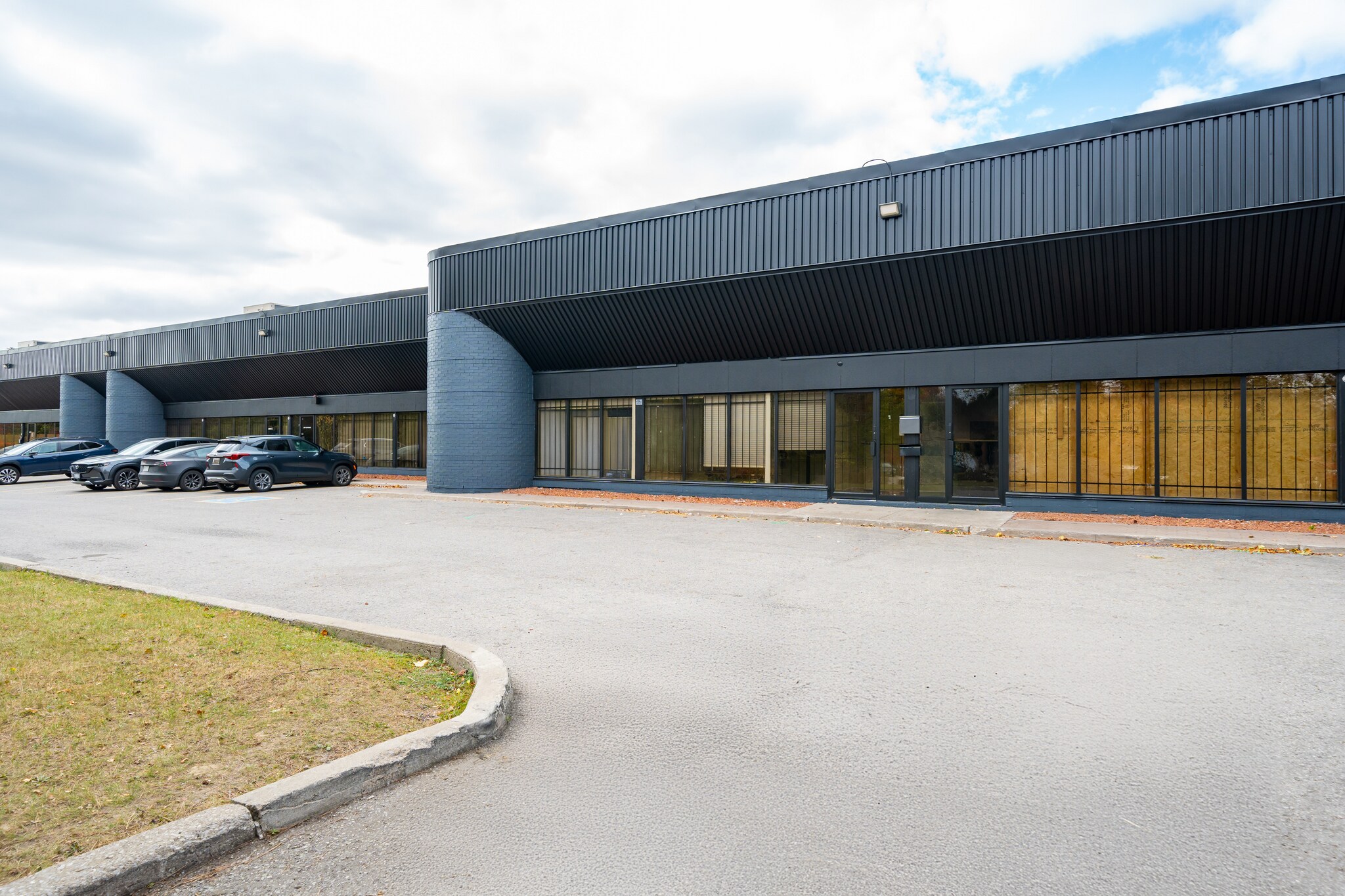 465 Milner Ave, Toronto, ON for Sale