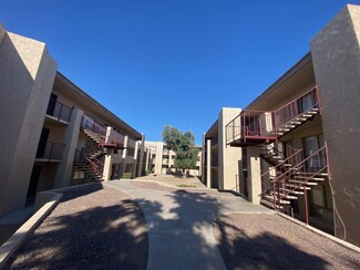 Phoenix, AZ Apartments - 3518 W Dunlap Ave