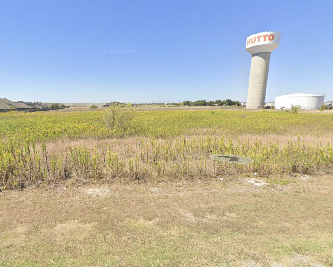 801 Ed Schmidt blvd, Hutto, TX for Sale