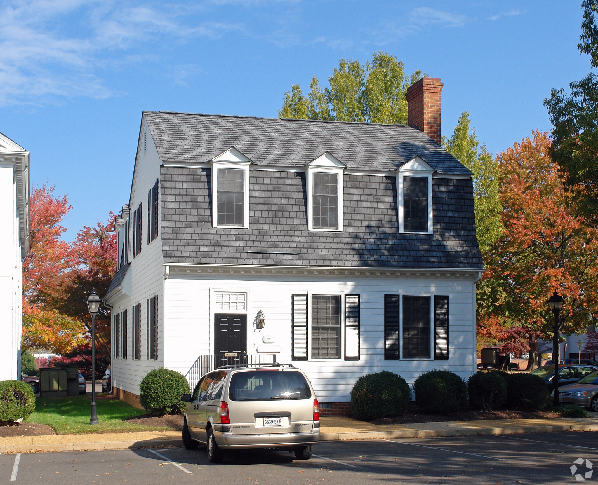 5006 Monument Ave, Richmond, VA for Rent
