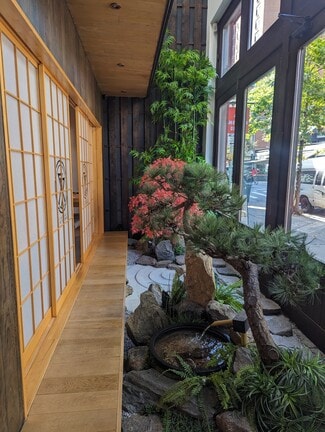 New York, NY Retail - 341-343 W Broadway New York, NY Retail - 341-343 W Broadway