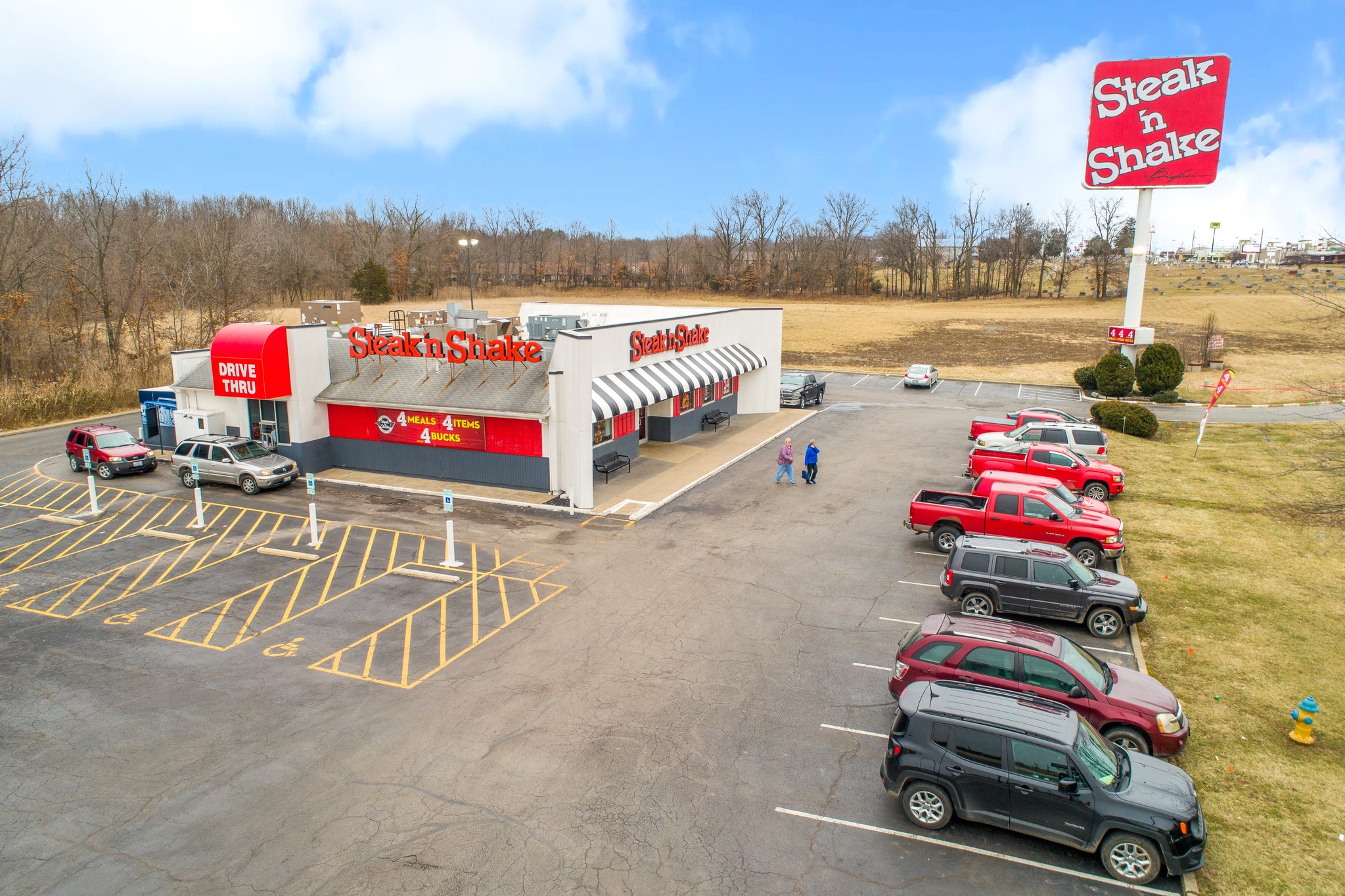 130 N 44th St, Mount Vernon, IL for Sale