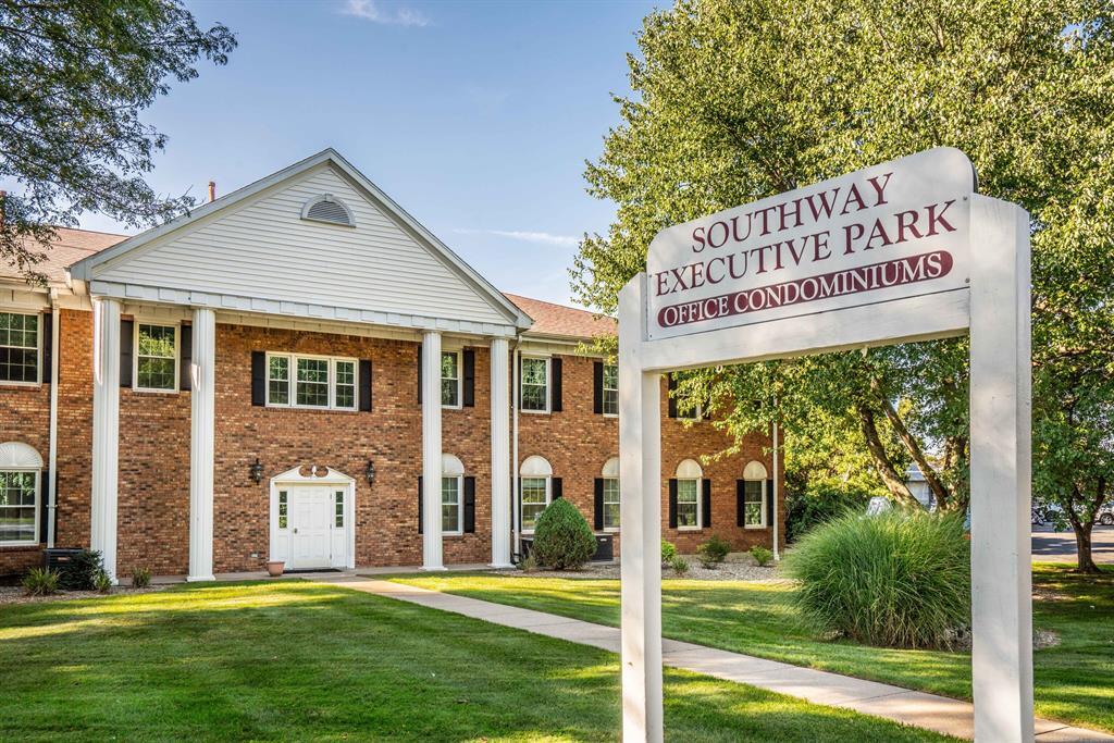 35 Cold Spring Rd, Rocky Hill, CT for Sale