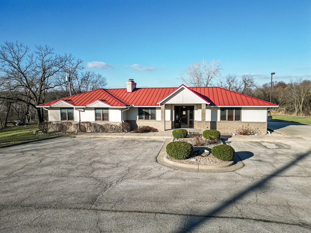 9340 Parallel Pky, Kansas City, KS for Sale
