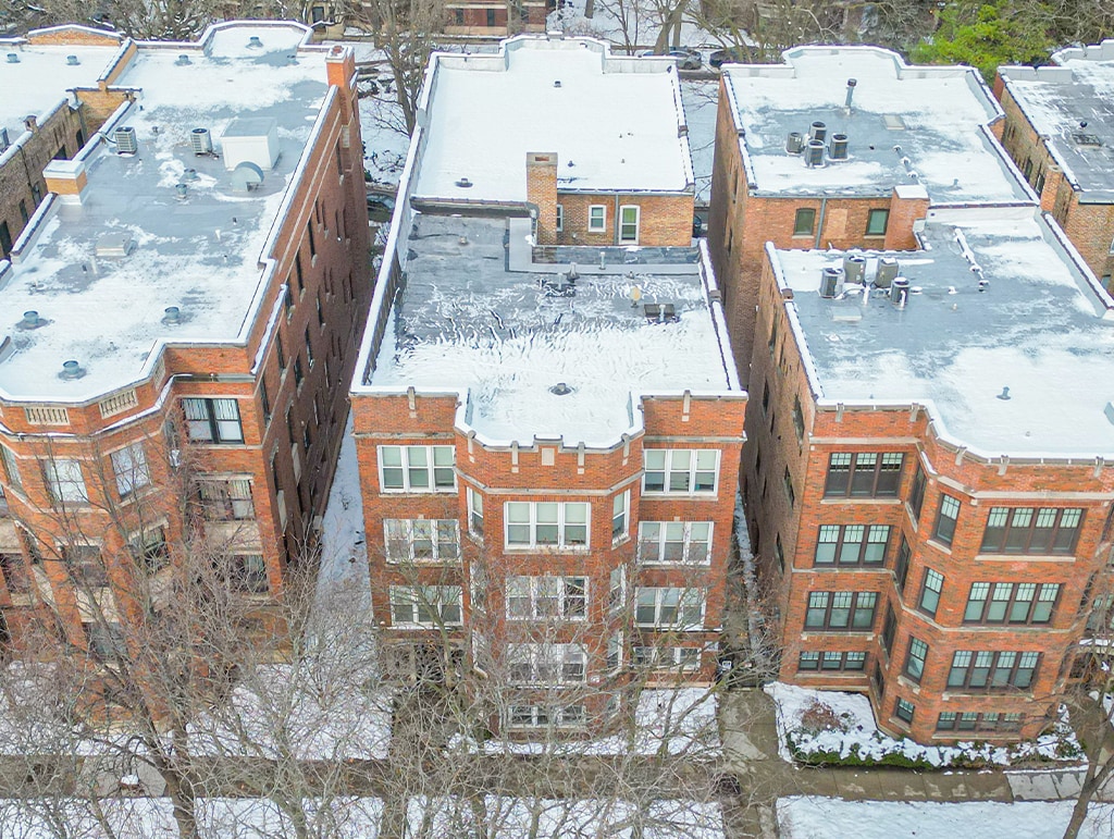 1210 E Hyde Park Blvd, Chicago, IL for Sale
