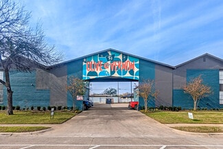 Dallas, TX Apartments - 2211 S Vernon Ave
