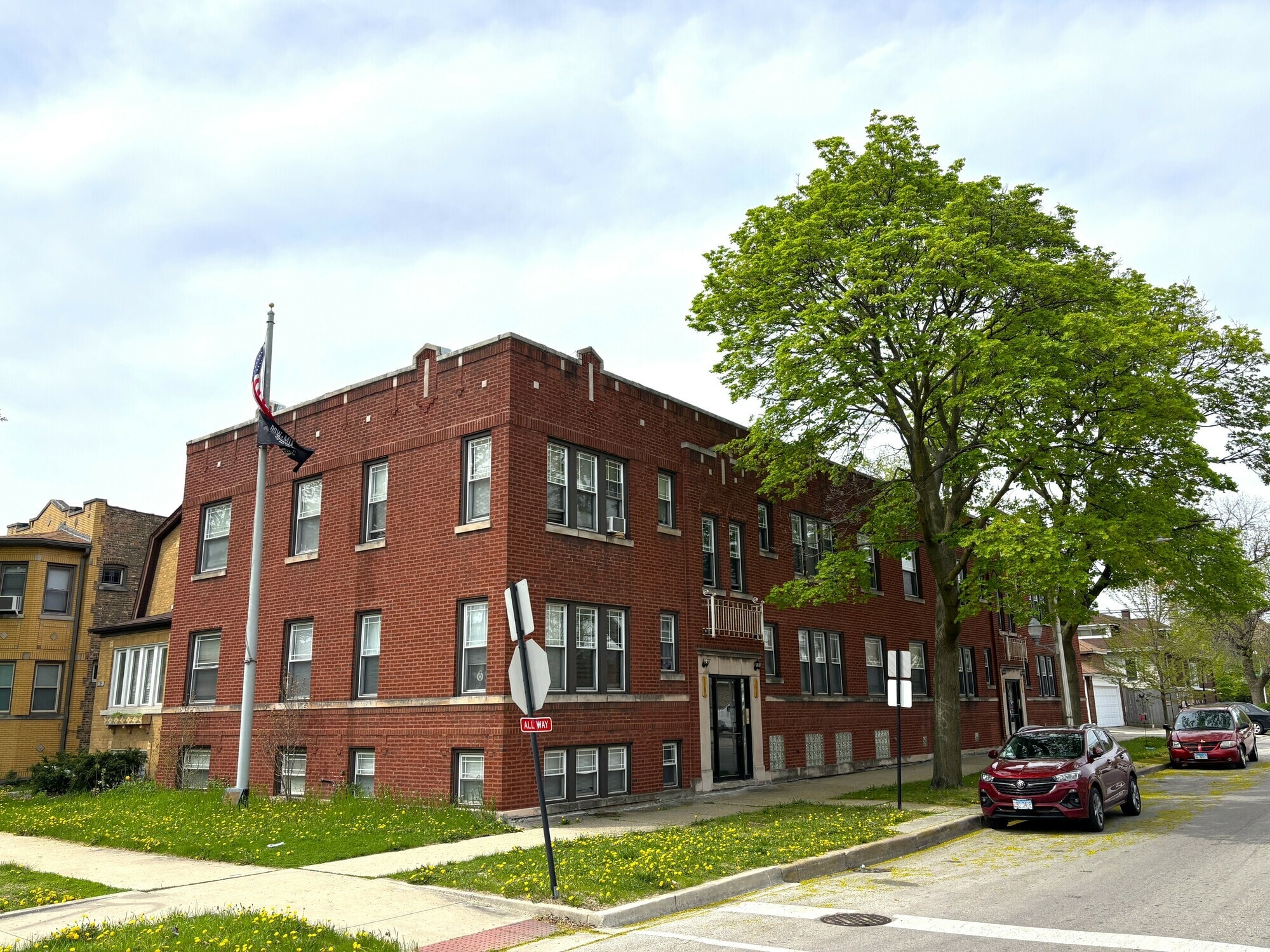 5901 W Fillmore St, Chicago, IL for Sale