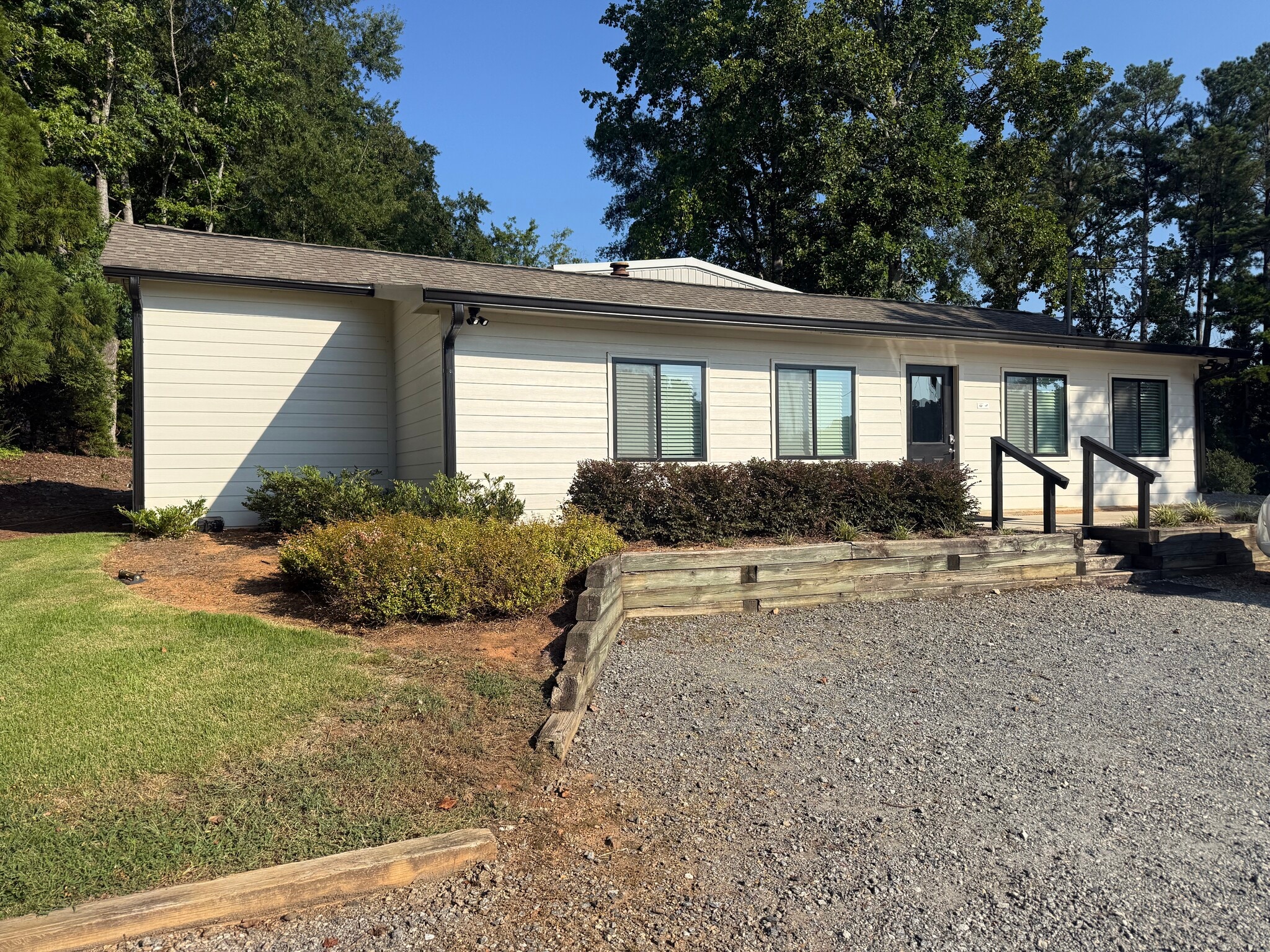 770 Dobbs Rd, Woodstock, GA for Rent