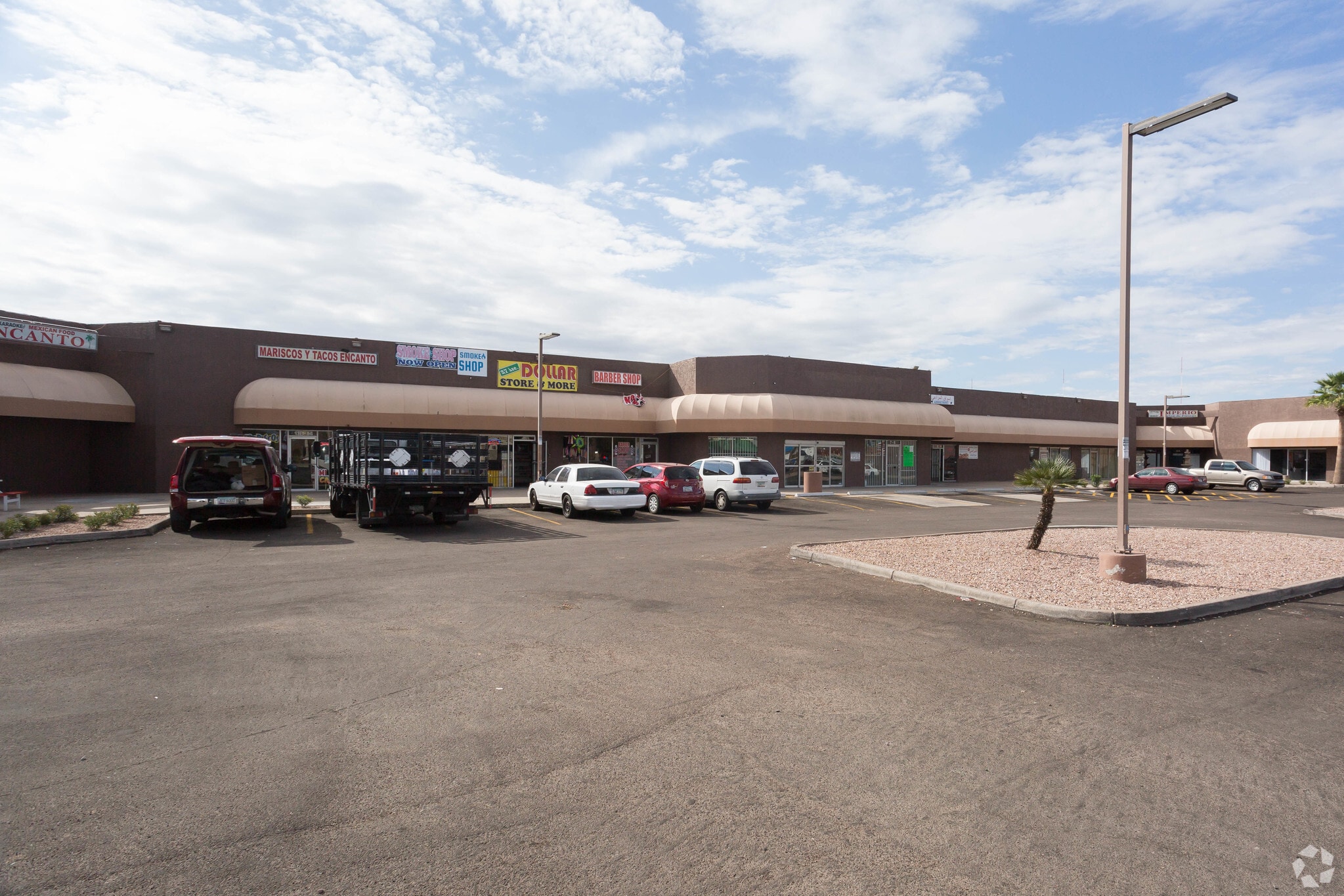 2647 W Glendale Ave, Phoenix, AZ for Sale