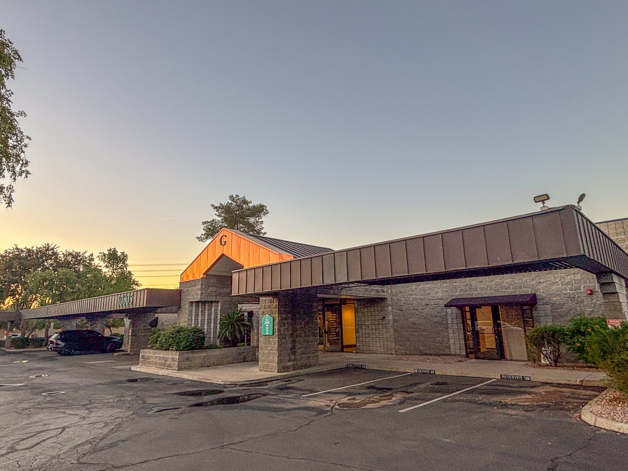 10605 N Hayden Rd, Scottsdale, AZ for Rent