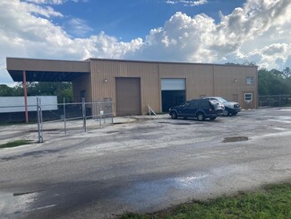 Hudson, FL Warehouse - 6803 Amberjack Ln