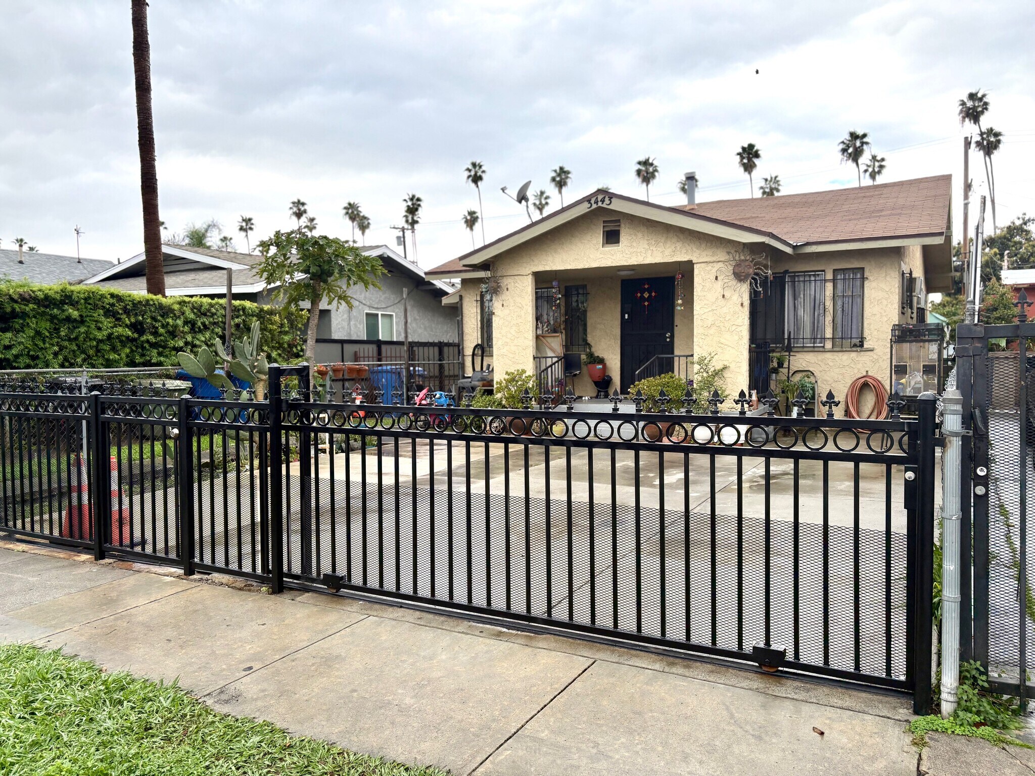 3443 9th Ave, Los Angeles, CA for Sale