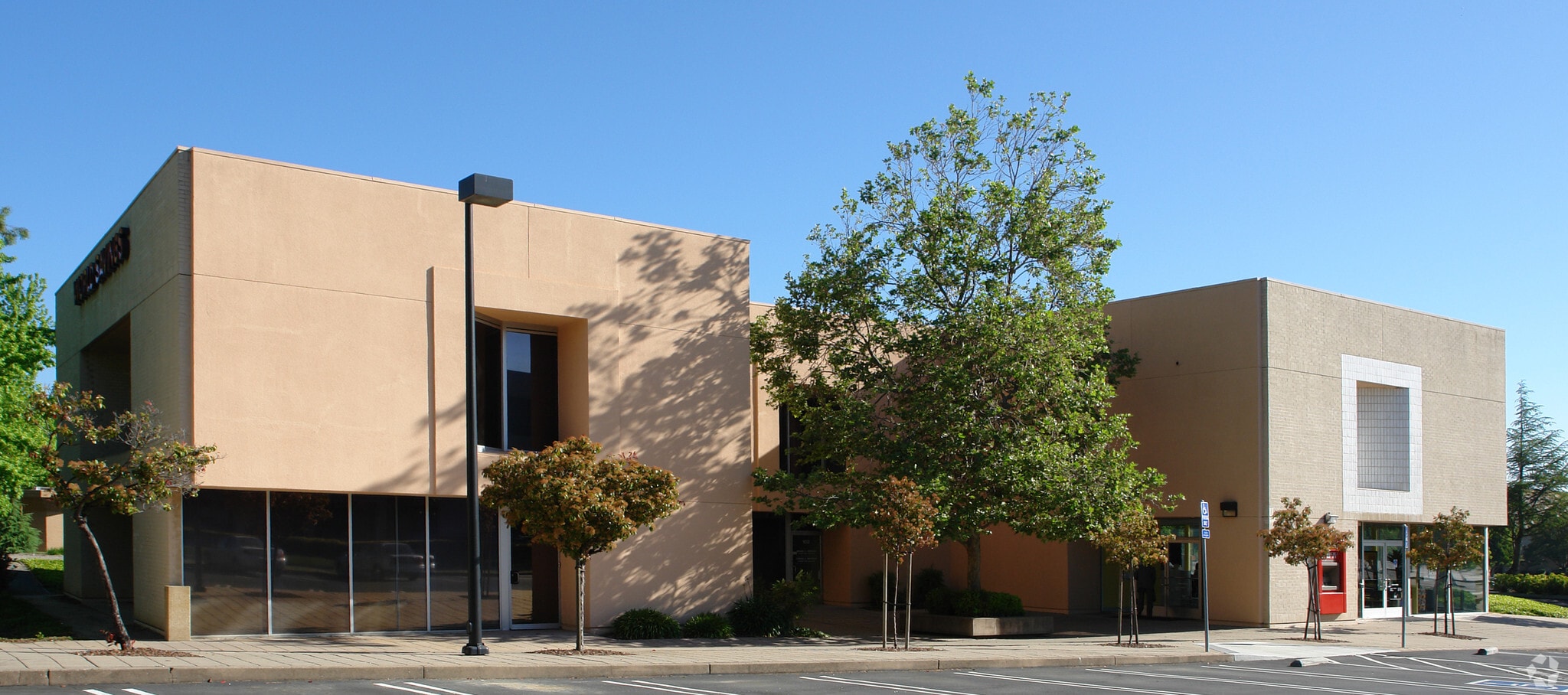 5798 Stoneridge Mall Rd, Pleasanton, CA for Rent