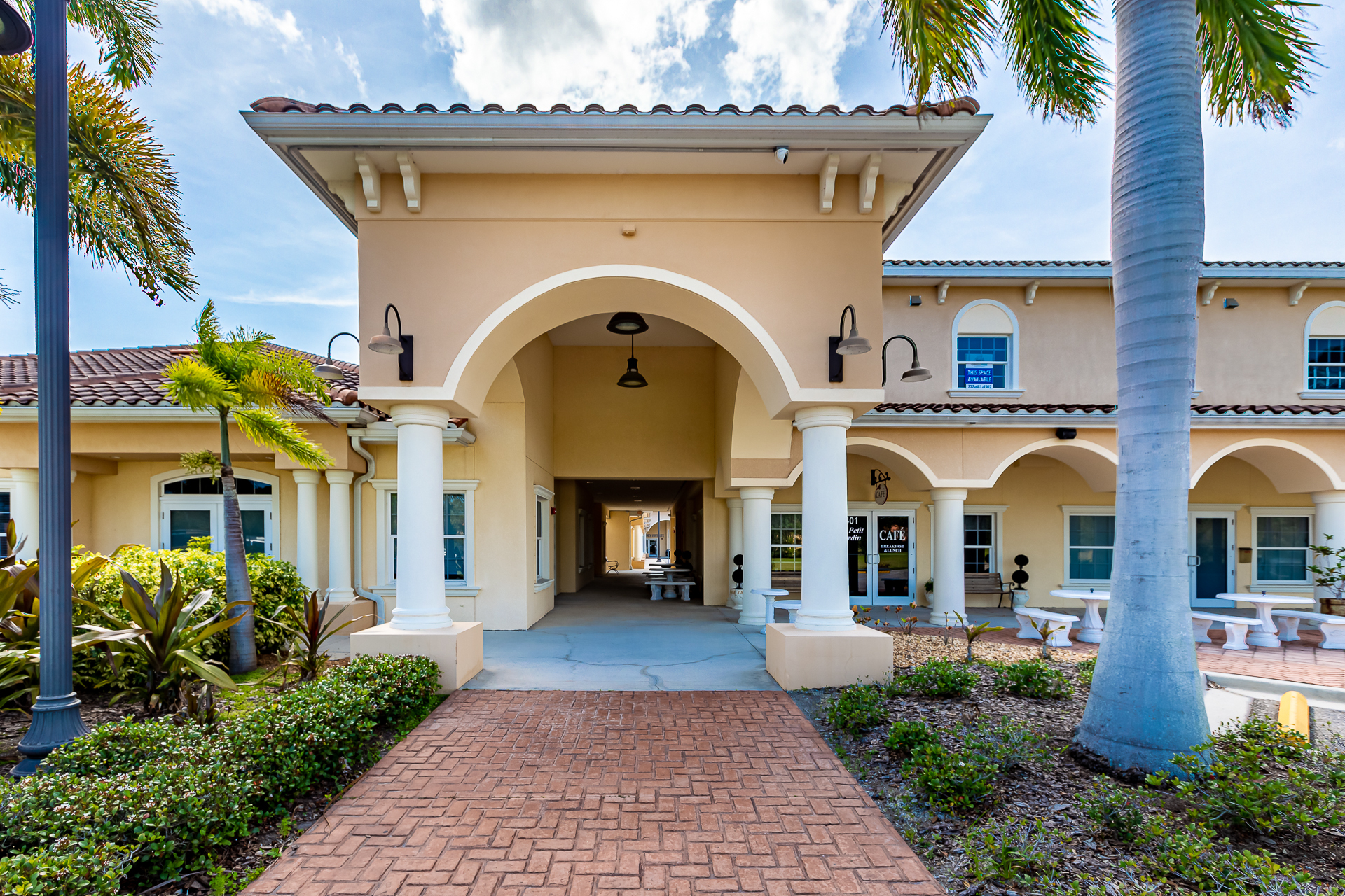 1500 E Venice Ave, Venice, FL for Rent