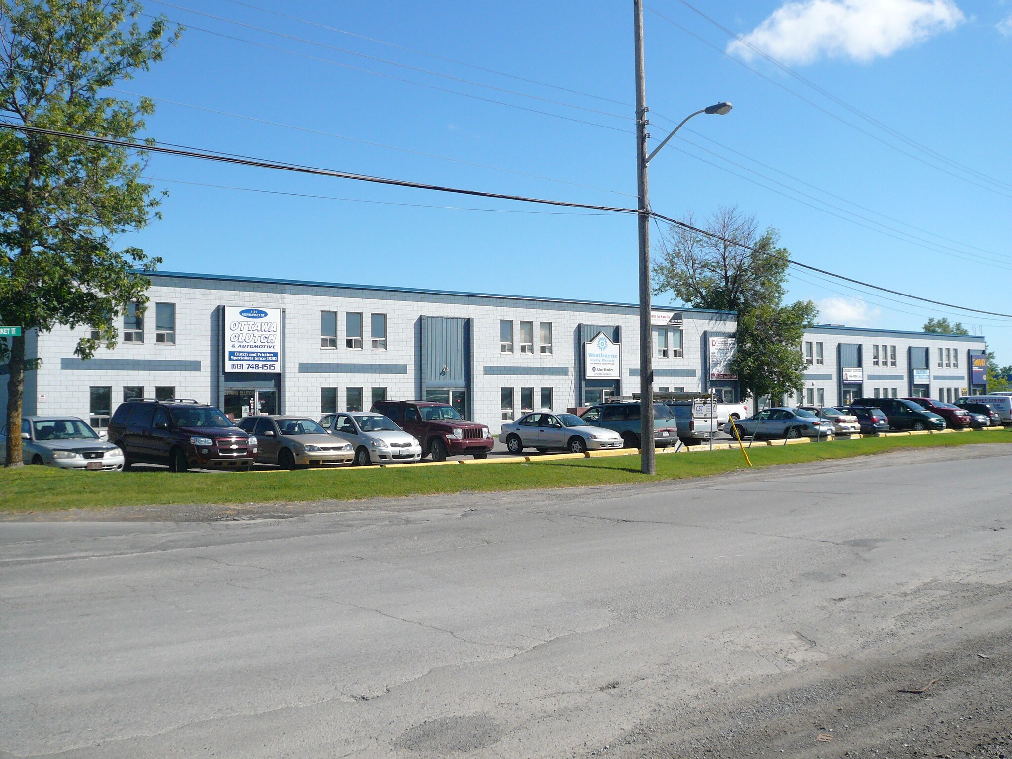 1171-1185 Newmarket St, Ottawa, ON for Rent