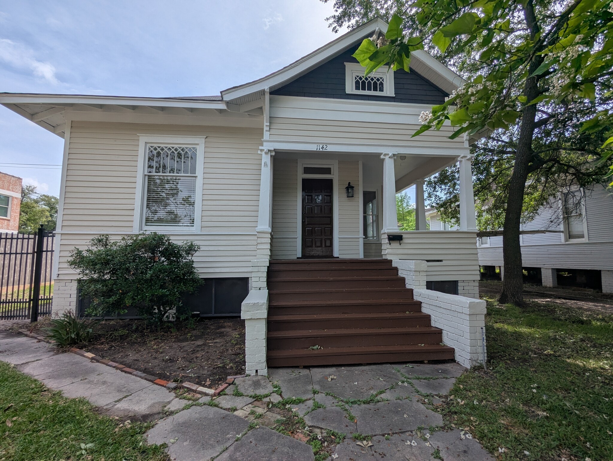1142 Yale St, Houston, TX for Rent