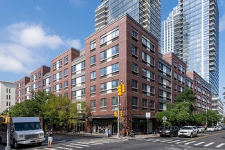 Brooklyn, NY Retail - 164-178 Kent Ave