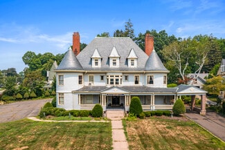 Vernon, CT Funeral Home - 76 Prospect St