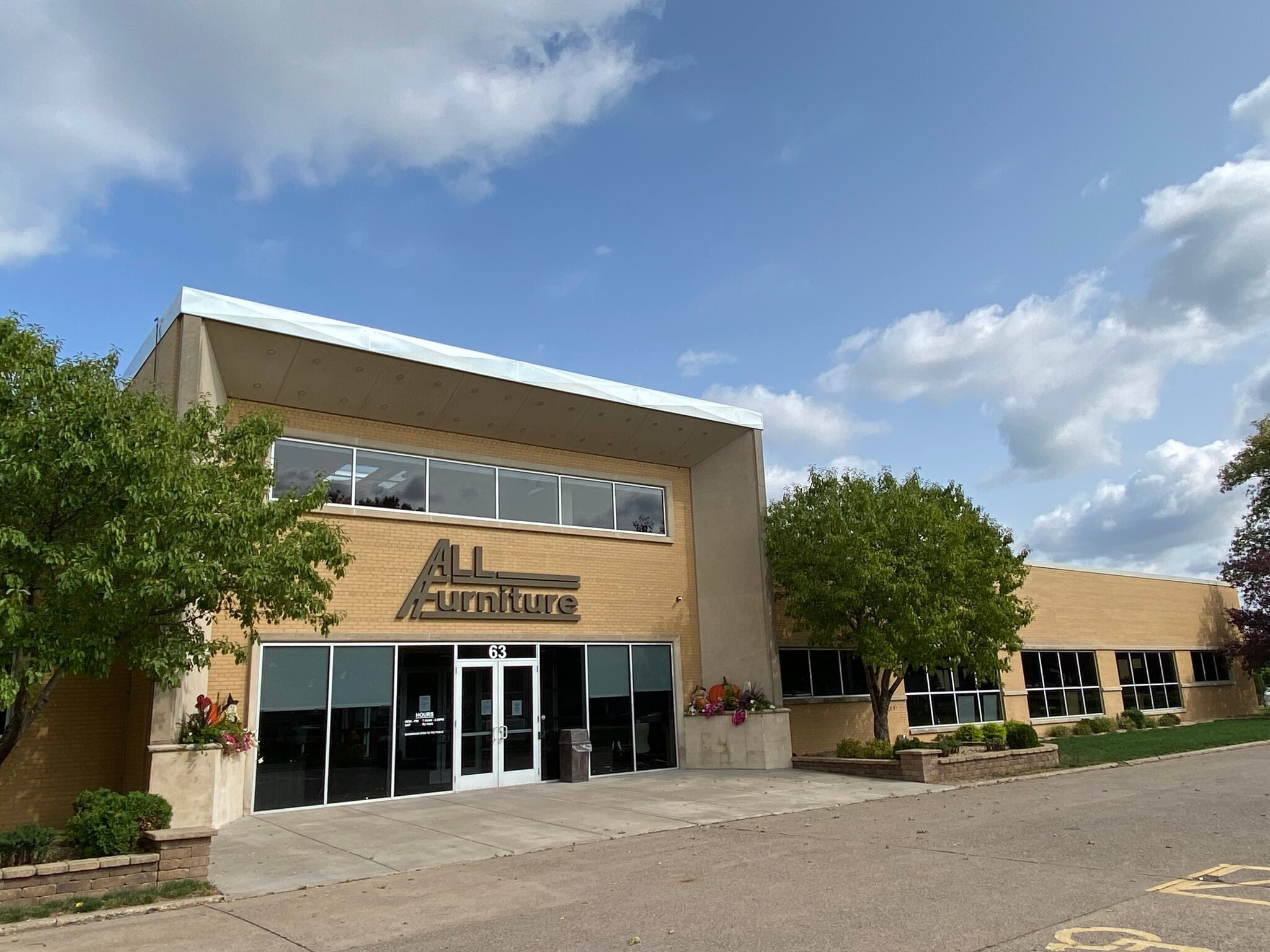 63 St. Anthony Pky, Minneapolis, MN for Sale