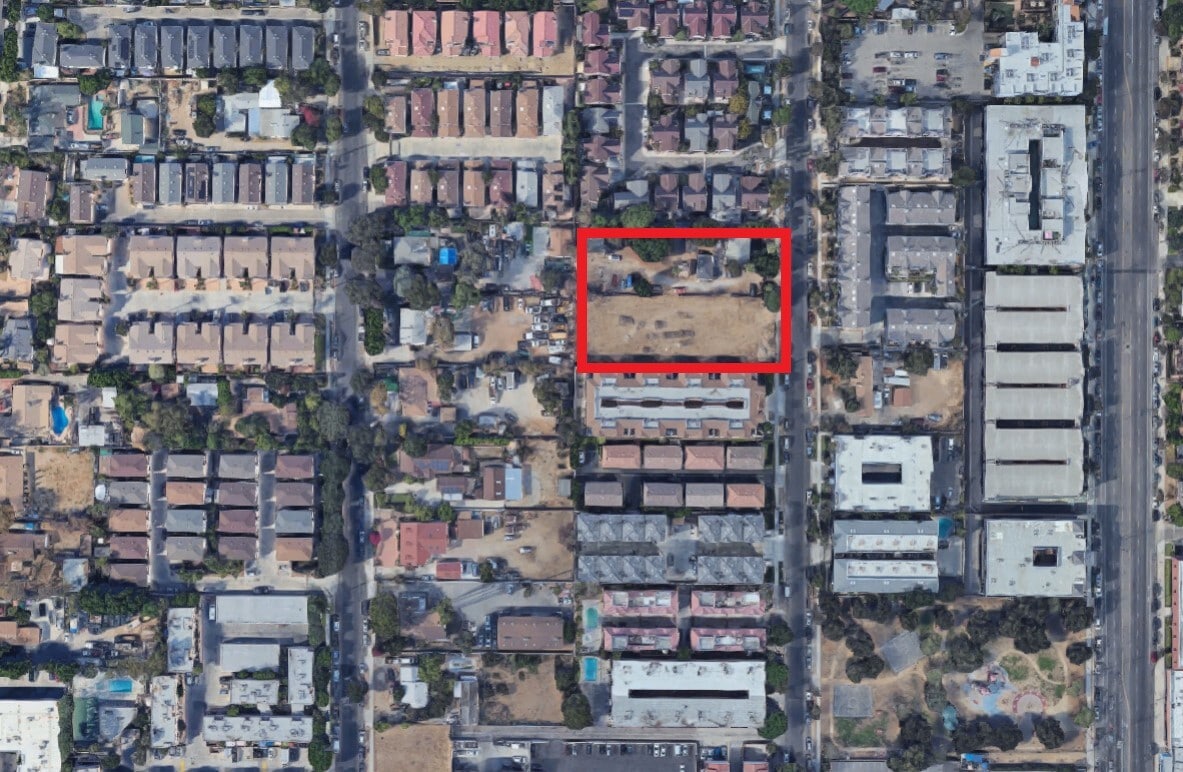 9213 & 9217 Tobias Ave, Panorama City, CA for Sale