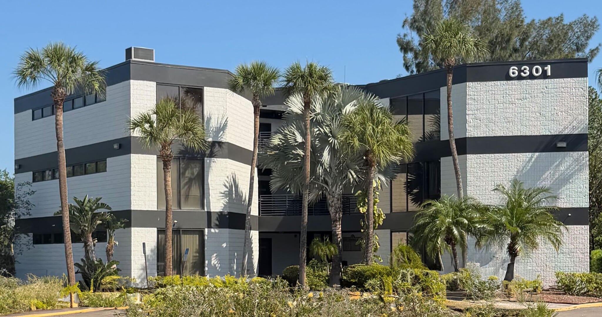 6301 Memorial Hwy, Tampa, FL for Rent