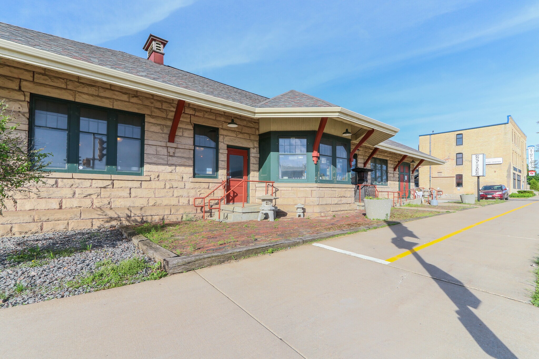 112 E Veterans Pky, Marshfield, WI for Sale