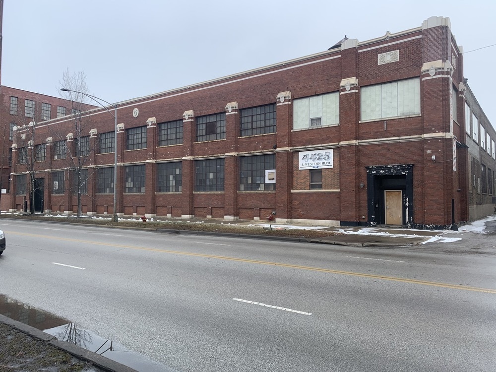 4425 S Western Blvd, Chicago, IL for Rent