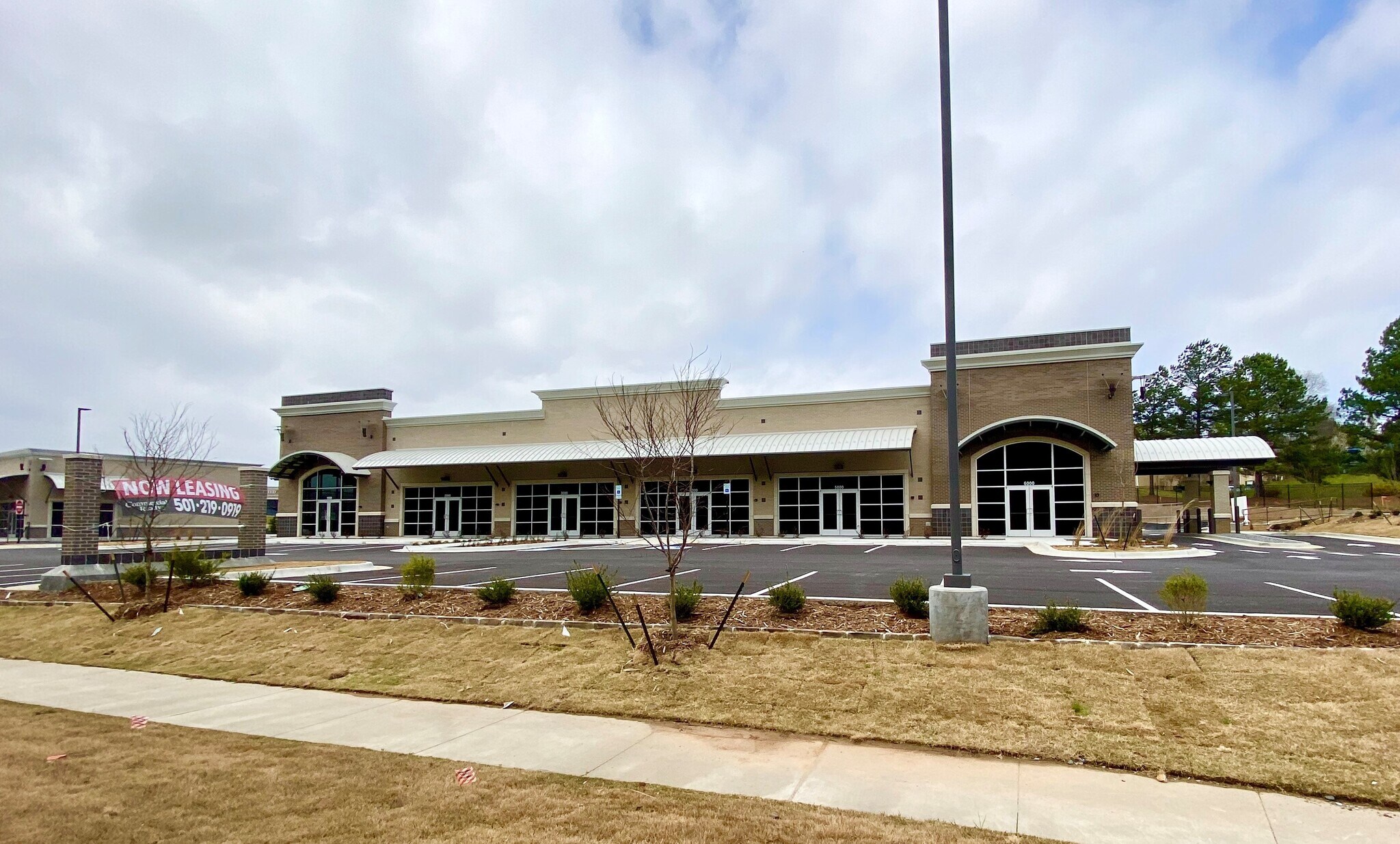 15104 Chenal Pkwy Little Rock, AR 72211 Retail Property for Lease on
