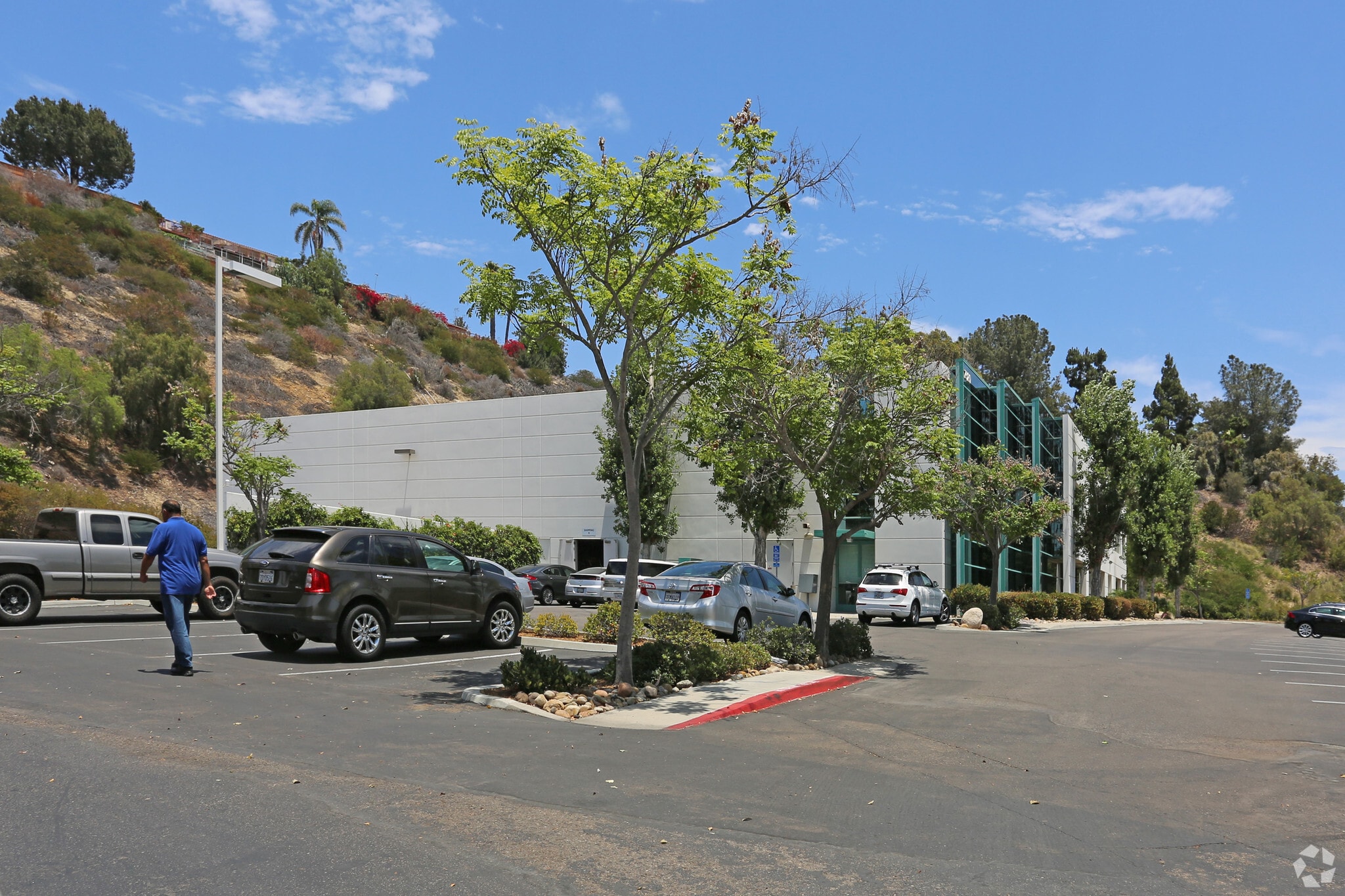 7520 Mission Valley Rd, San Diego, CA for Sale