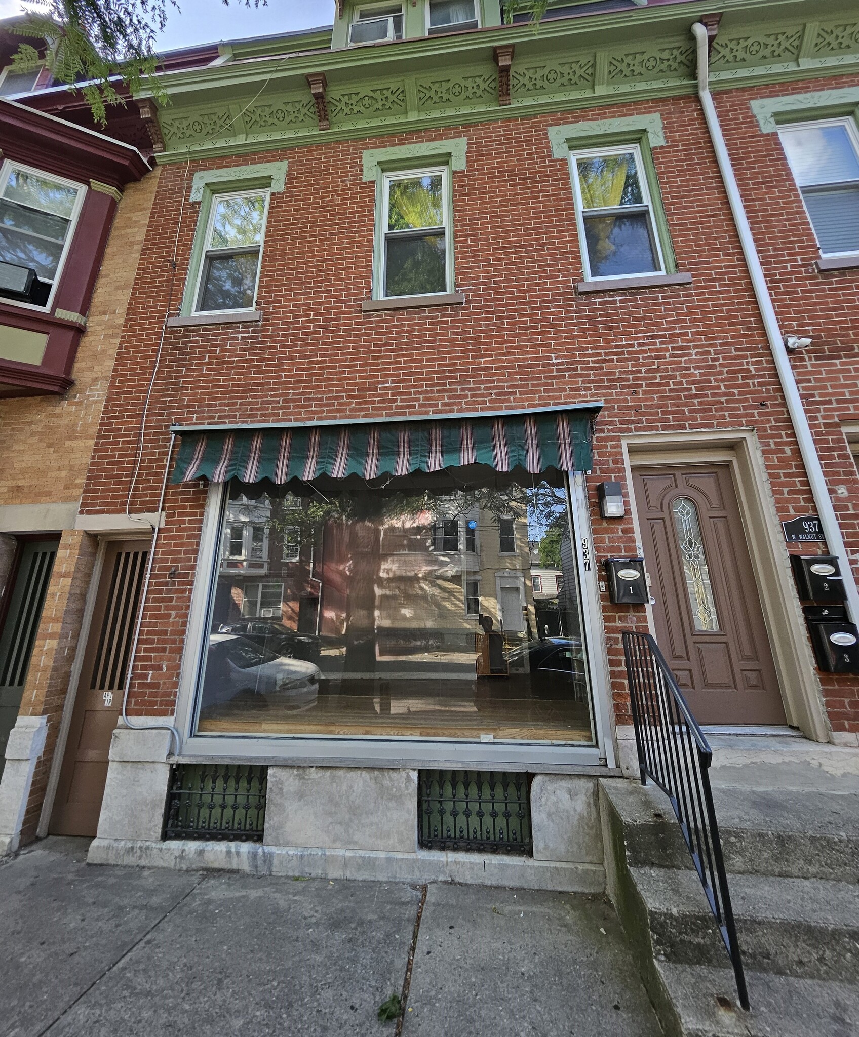 935-937 W Walnut St, Allentown, PA for Rent