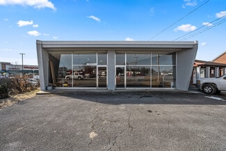 Manchester, TN Storefront Retail/Office - 518 Hillsboro Blvd