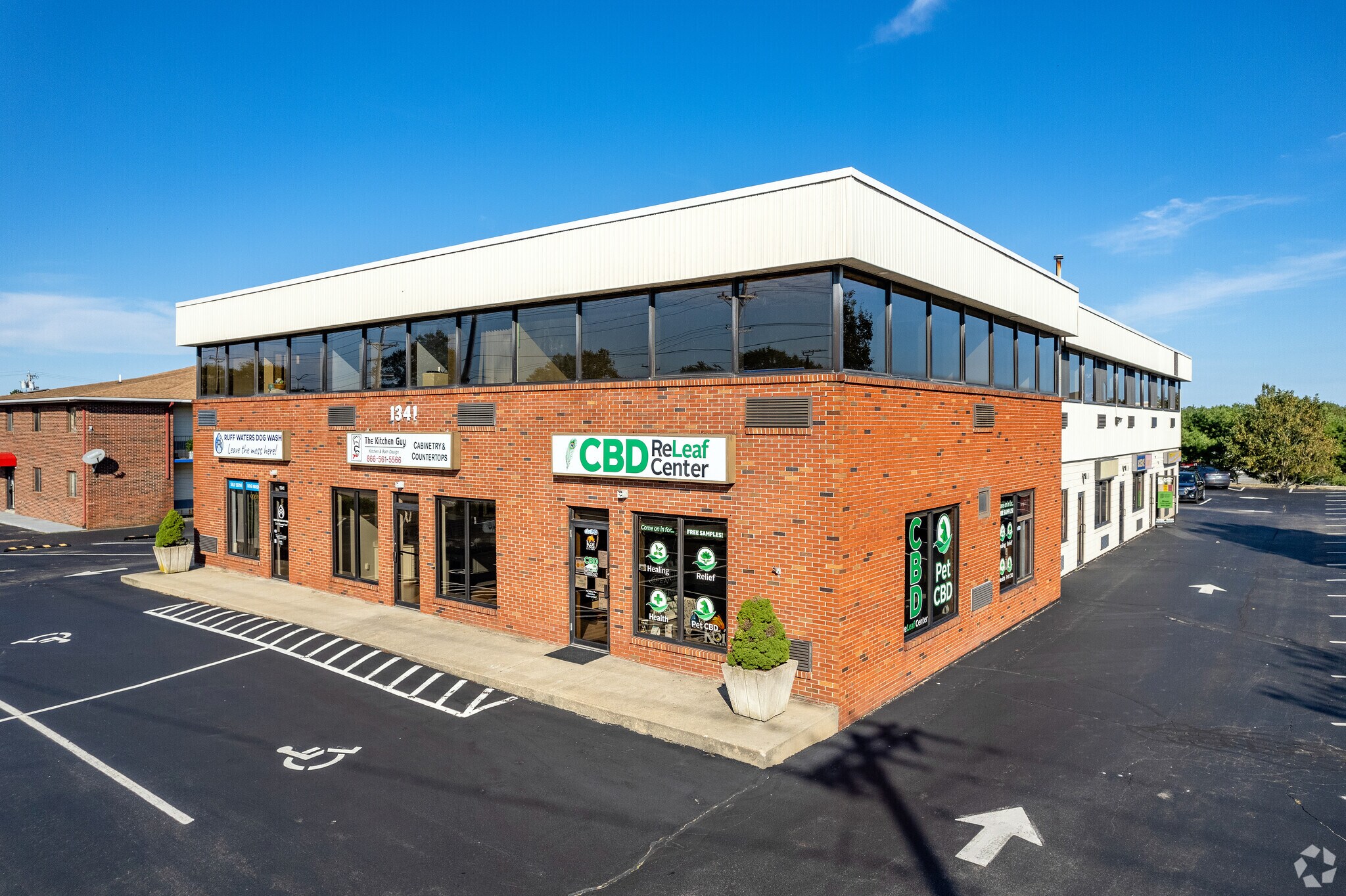 1341 W Main Rd, Middletown, RI for Rent