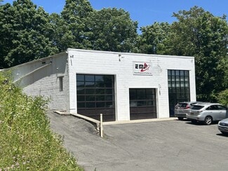 Briarcliff Manor Village, NY Freestanding - 581 N State Rd Briarcliff Manor Village, NY Freestanding - 581 N State Rd