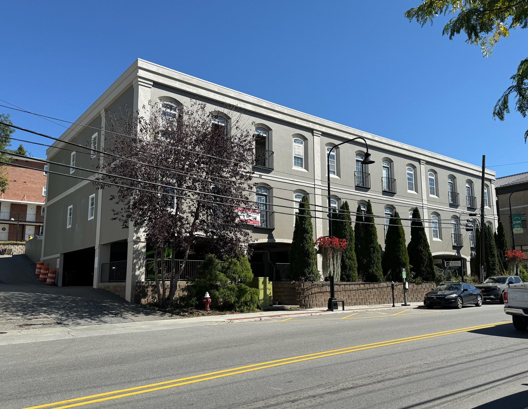870 W King St, Boone, NC for Rent
