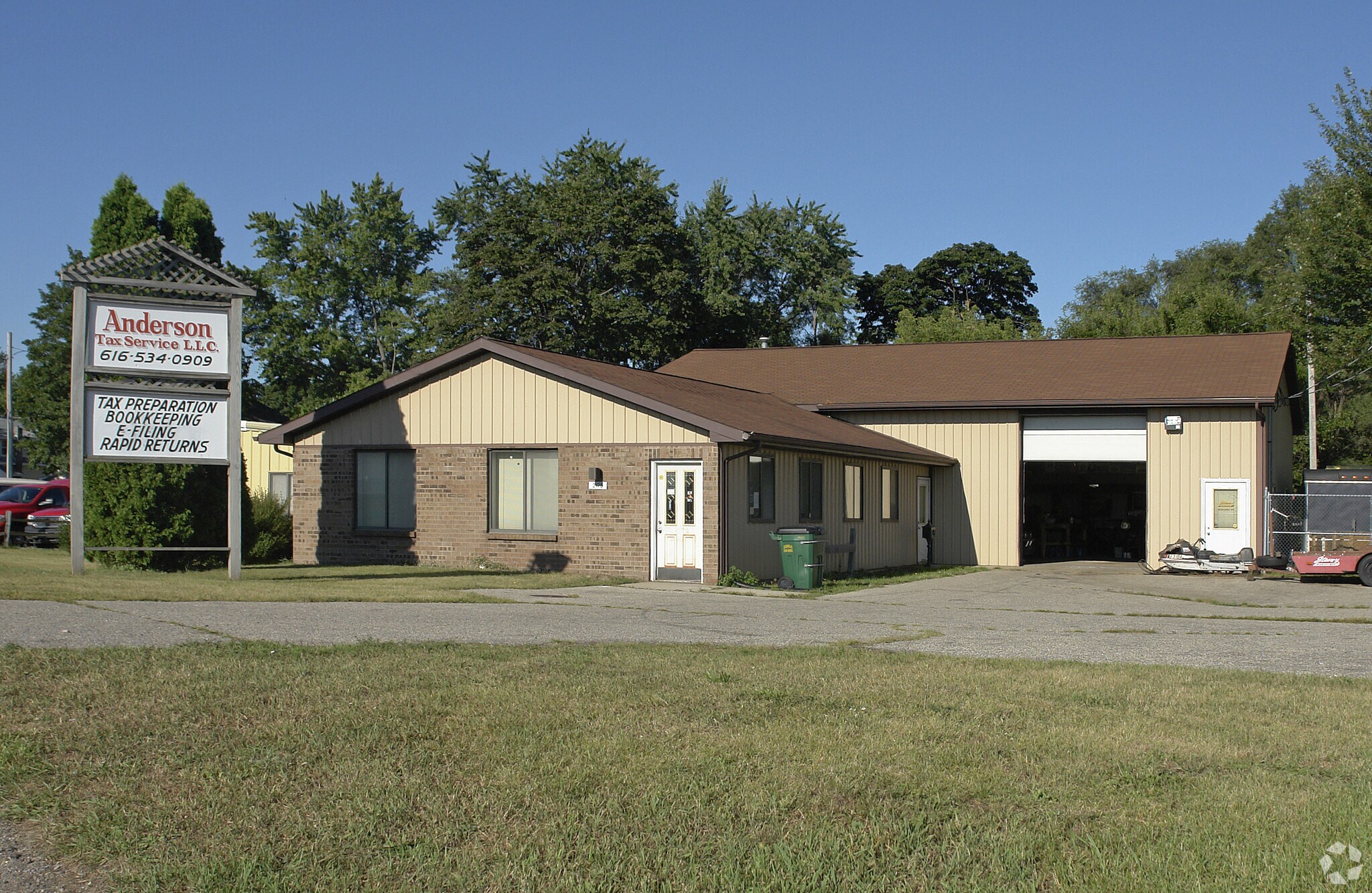 2175 Beverly Ave SW Grand Rapids, MI 49519 Office Property for Lease