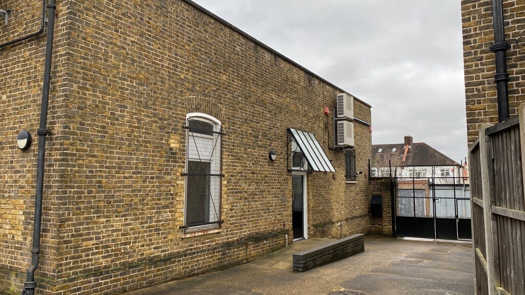 1-3 Marconi Pl, London, LND for Rent