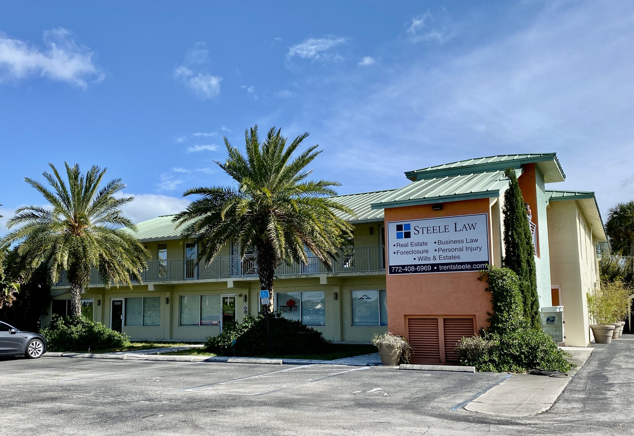 10935-10995 SE Federal Hwy, Hobe Sound, FL for Rent