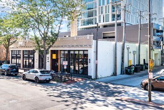 Evanston, IL Bar - 810-812 Grove St