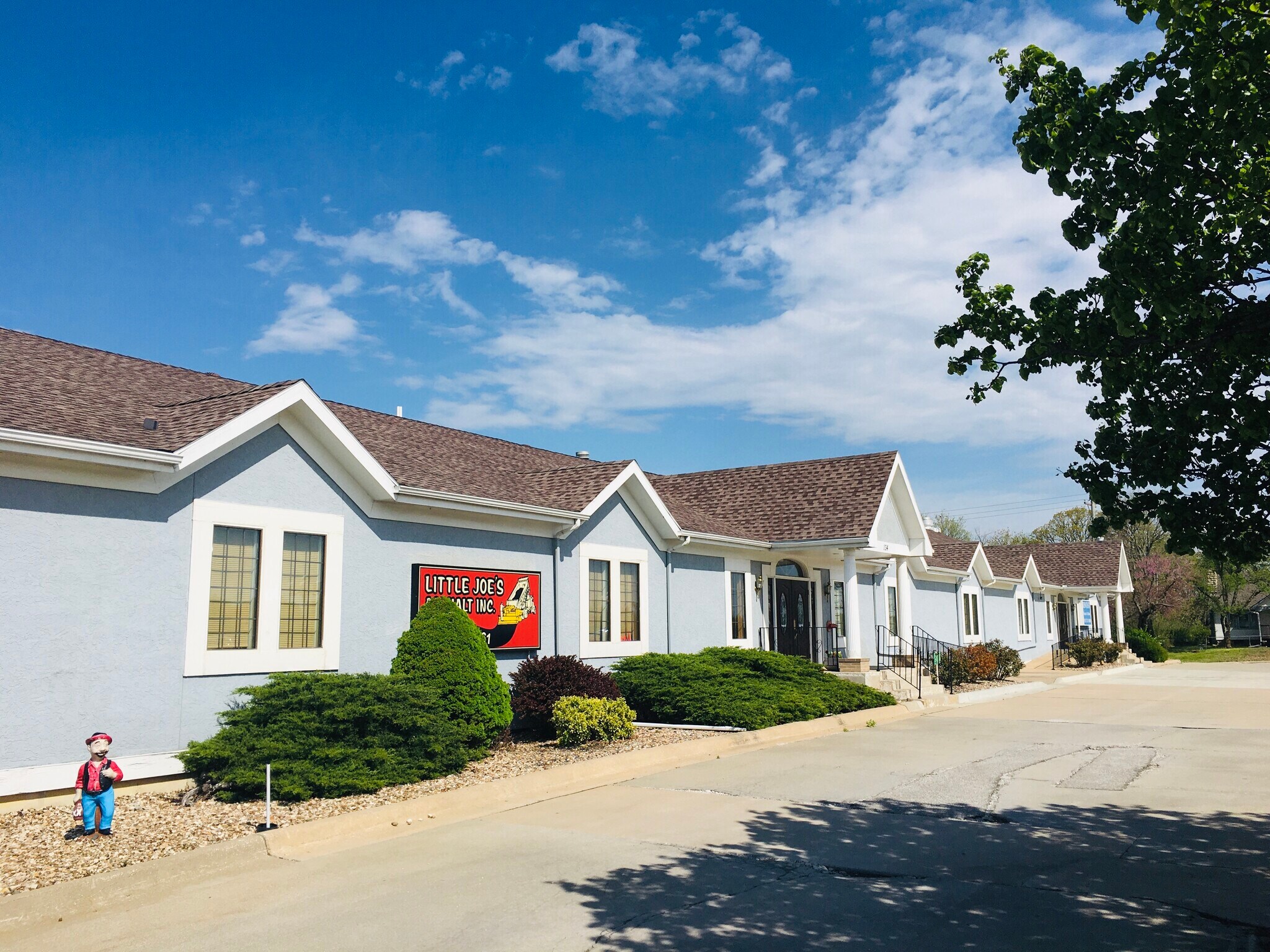 134140 N 130th St Bonner Springs, KS 66012 Office Property for Sale