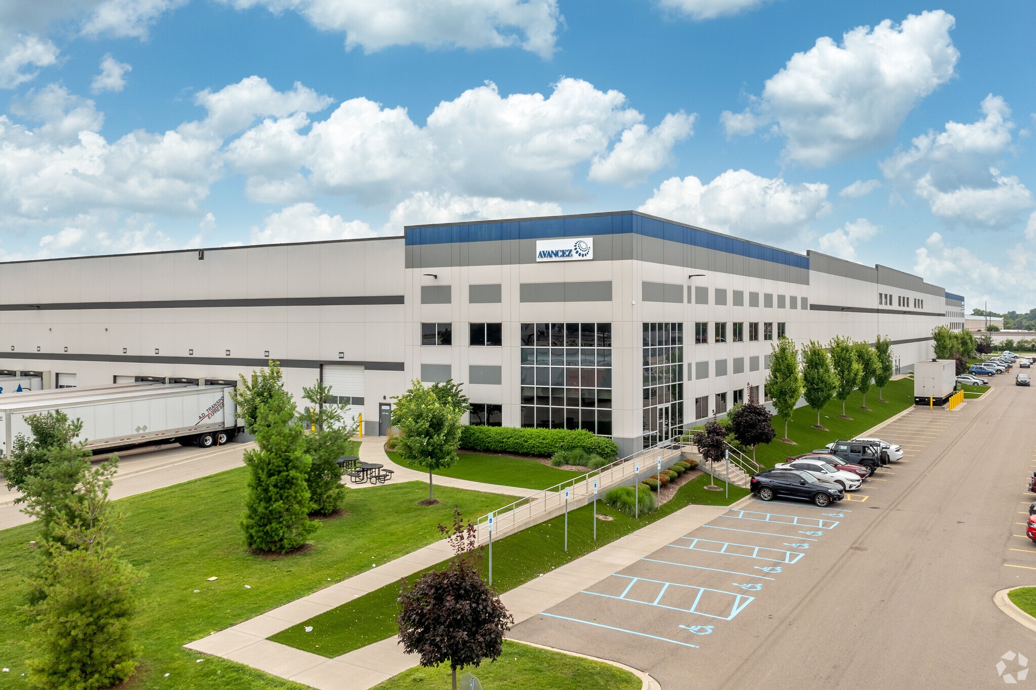 1430 E 10 Mile Rd, Hazel Park, MI for Rent