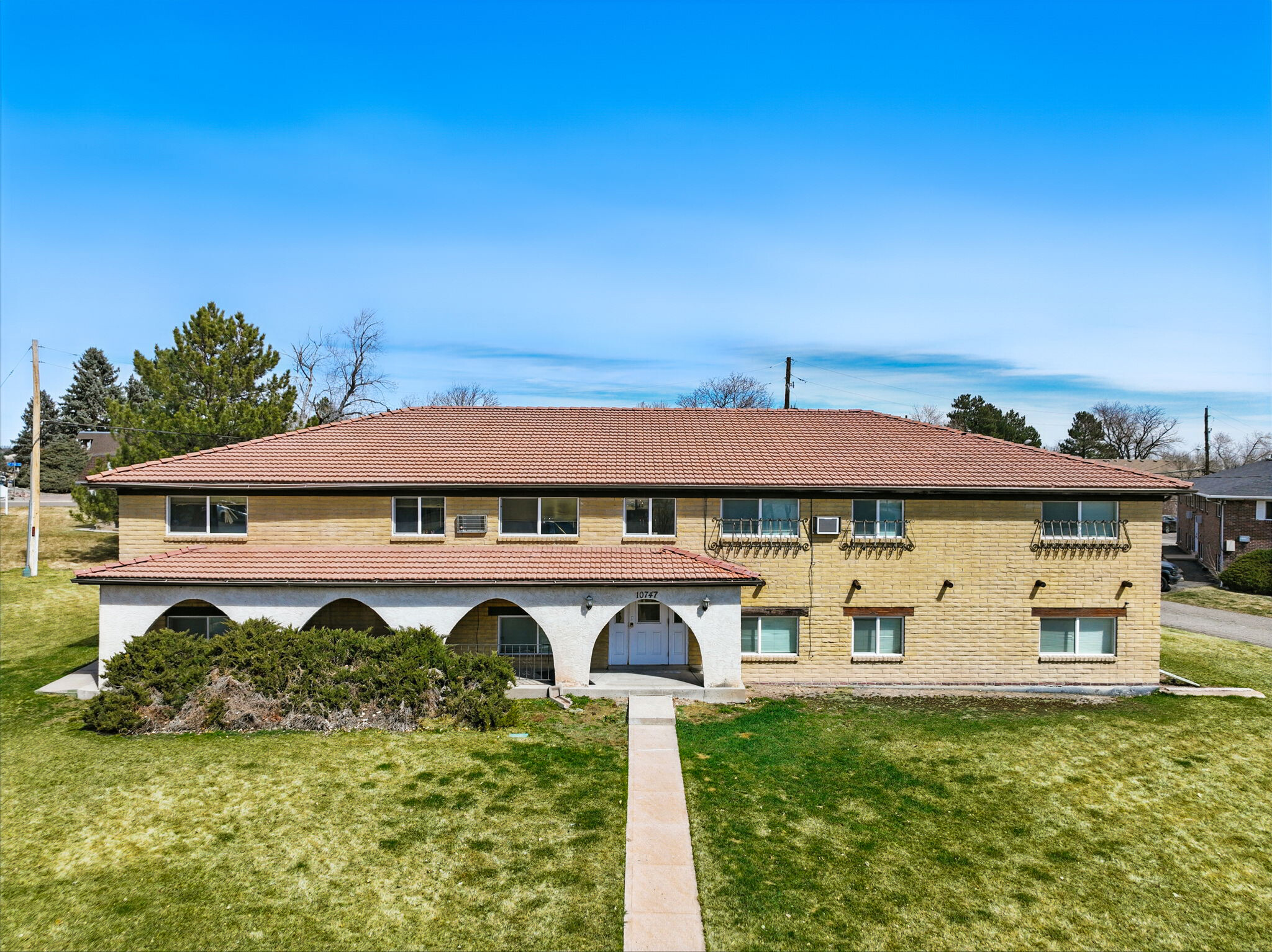 10747 W 6th Pl, Lakewood, CO for Sale