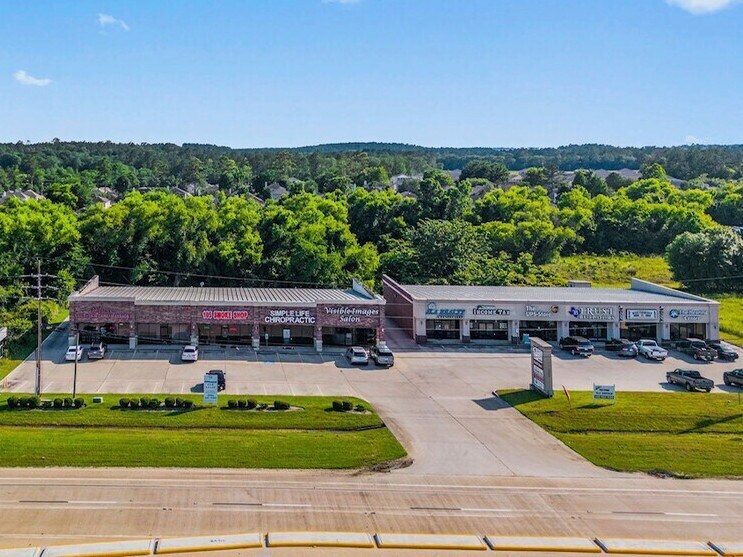 18441 Highway 105 W, Montgomery, TX for Rent