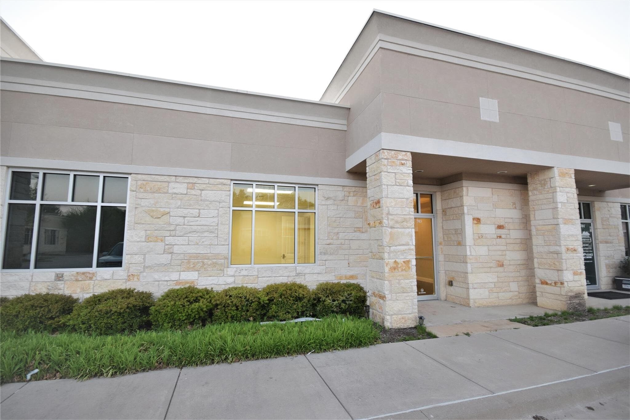3900 S Stonebridge Dr, McKinney, TX for Rent